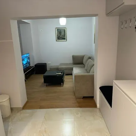 Apartment 63 ° Bs Garda Tirana
