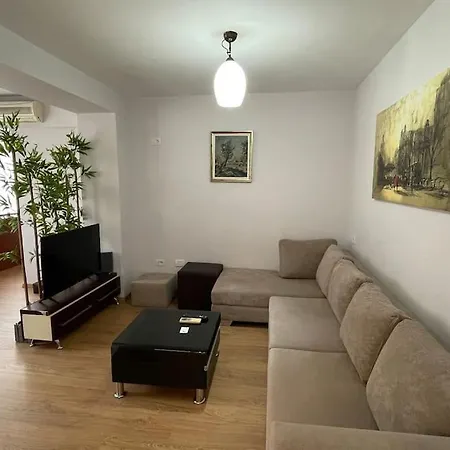 63 ° Bs Garda Apartment